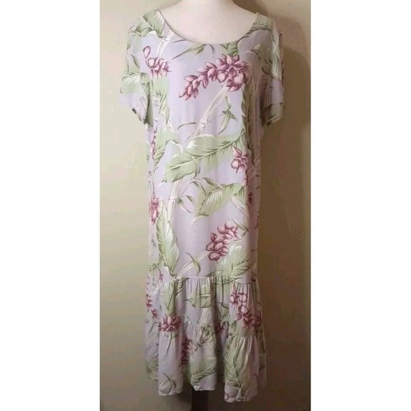 Kaua'iana Dresses & Skirts - VTG Kaua'iana Hawaii Dress Sz M Tropical Floral Hibiscus Print Lavender Green